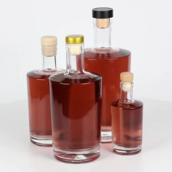 100 ml, 375 ml, 500 ml, 750 ml Likör-Wodka-Gin-Whisky-Glasflasche. Schwere Glasflasche mit Kork