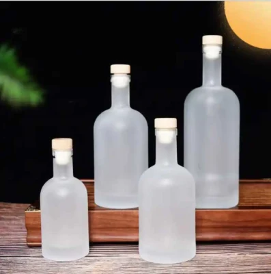 100 ml, 200 ml, 375 ml, 500 ml, 750 ml, 1000 ml, klare/milchige Glas-Wodka-Flaschen, Brandy-Likör-Glasflaschen mit Korken